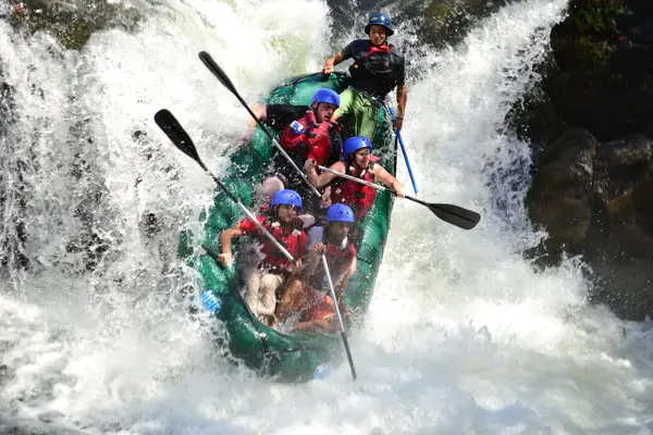 White-Water-River-Rafting-Costa-Rica
